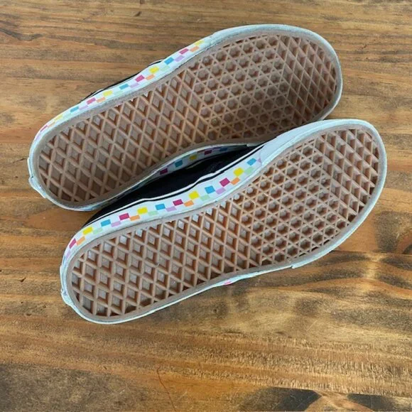 Vans Black Slip-on Sneakers - Size 6 - Picture 9 of 9